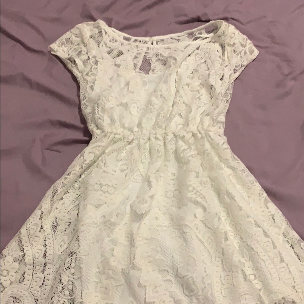 White lace dress